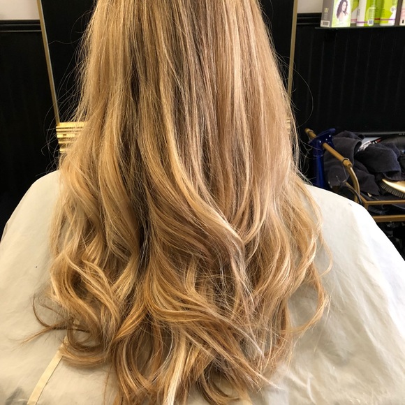 Bio Ionic Long Barrel Curling Iron 1 inch - Picture 6 of 6